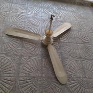 پنکه سقفی قدیمی سالم