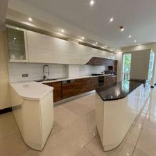  آپارتمان 120 متر کامرانیه نورمستقیم