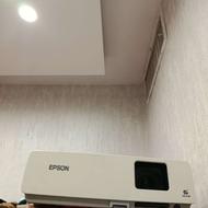 ویدیو پروژکتور