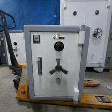 گاوصندوق 550s کاوه کلید تاشو رمز آمریکایی