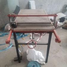 میز برش پلاستیک یا گونی