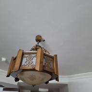 لوستر چوبی پذیرایی