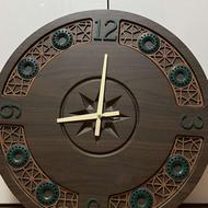 ساعت دیواری چوبی