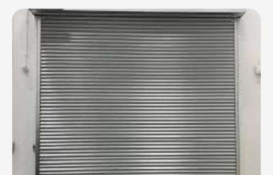 مغازه 12 متری در ورزش