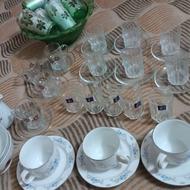 فنجون و لیوان و قهوه خوری