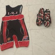 یه دوبند ویه عددکفش کشتی