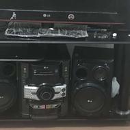 ظبط صوت تصویری . سی دی . دی وی دی . کاست . فلش خور