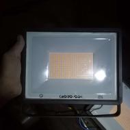 پرژکتور 50 وات