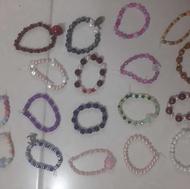 دستبند با طرح های مختلف فقط 30 تومن