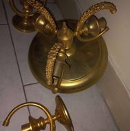 یک لوستر سقفی دو لوستر دیواری