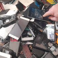 خریدار گوشی های فرسوده و اراق برد کامپیتور کیس و سایر بردها