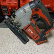 اره عمودبر شارژی میلواکی