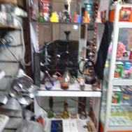 ویترین چوبی و سایر وسایل مغازه