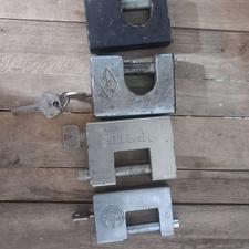 قفل کتابی سالم