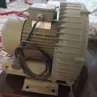 فن مکنده حلزونی تک فاز