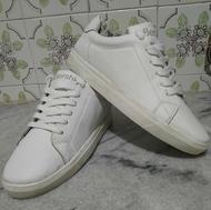 کتونی برشکا