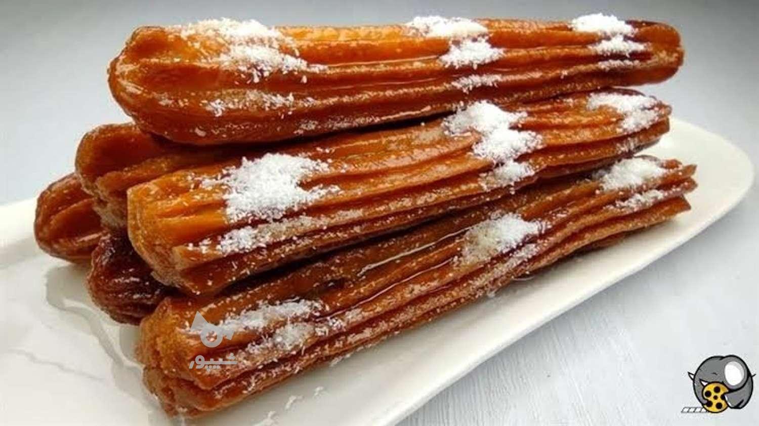 کارگاه شیرینی پزی و بامیه زلوبیا پیراشکی