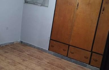 70 متری در میرزازمانی