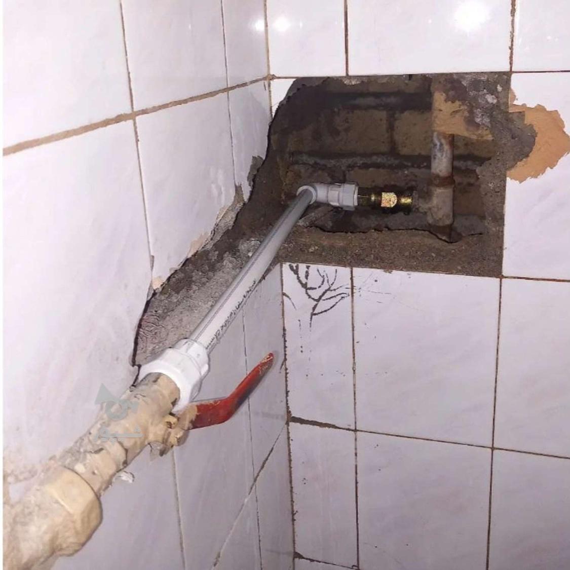 تشخیص ترکیدگی با دستگاه تصویری و صوتی لوله کشی تمام نقاط