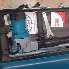 بتن کن 810 از برند پی ام همراه با (12گارانتی)