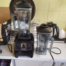 مخلوط کن صنعتی با دو عدد پارچ