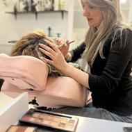 نیاز به مدل داریم جهت عکاسی برای نمونه کار اینستا