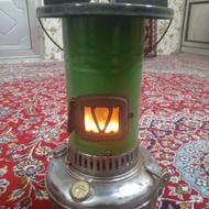 بخاری نفتی قدیمی نوستالژی