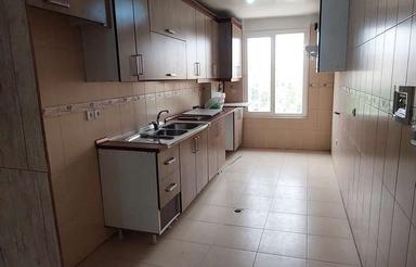 52متر تک واحدی جنب مترو شهرک شریعتی