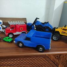 تعدادی اسباب بازی