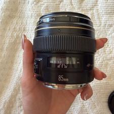 لنز کنون 85 فیکس