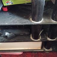 میز تلوزیون بخاطر جا ندارم میخوام بفروشم