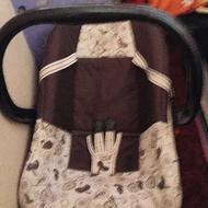 کریر نوزاد در حد نو