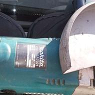 یک عدد سنگ فرز ماکیتا