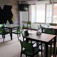 میز و صندلی مناسب رستوران و کافی شاپ