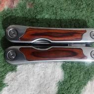 تعدادی انبردست همه کاره _تعدادی چاقوی همه کاره