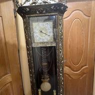 ساعت برنز ایستاده