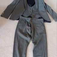 کت‌وشلوارجلیقه‌پیراهن‌نوک‌مدادی