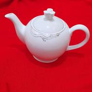 قوری چای تقدیس