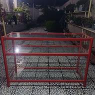 ویترین برای انواع فروشگاه ها