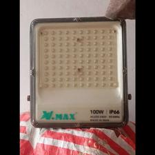 پروژکتور100وات