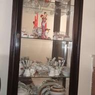 بوفه به صورت رایگان تقدیم میشود