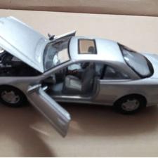 ماشین بنز فلزی 1/32