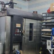 کار در کارگاه شیرینی پزی