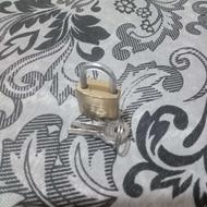 کلید کاملن سالم