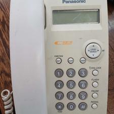 تلفن رومیزی