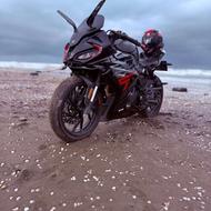 کی وی ریس 250