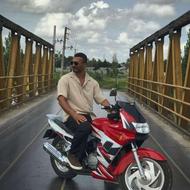 موتور خوش رخ در یک