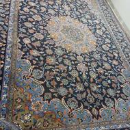 فرش دستباف و موتور و ماشین شارژی