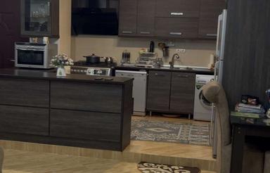 یک واحد اپارتمان 90 متری واقع در فردوسی شرقی