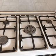 گاز فردار درحده نووباضمانت سالم بودن